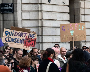 A crowd of people rallying to support Gisele Pelicot in Rennes, France
