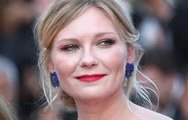 Why Did Kirsten Dunst Break Down In Tears On The Cannes Red Carpet?