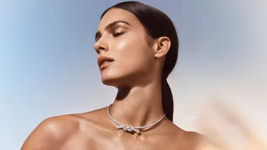 Model wearing FRED Chance Infinie Novelty collection