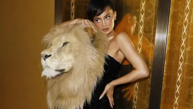 Leo Season Kylie Jenner (1)